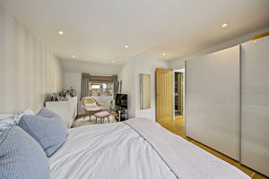 Bedroom- click for photo gallery